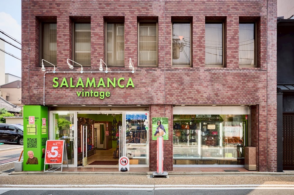 SALAMANCA VINTAGE Kyoto Shijo 店舗